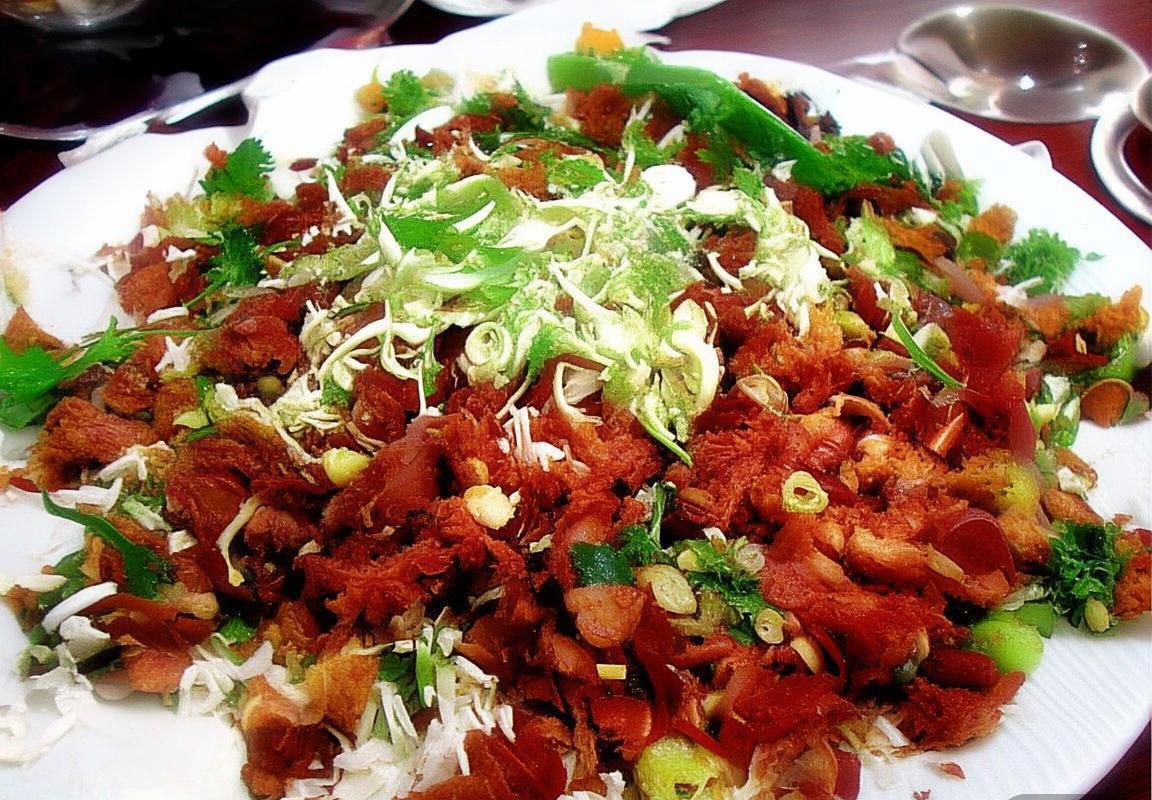 甘拿斯亚VS河床：巅峰对决背后的足球文化与社会影响(图2)